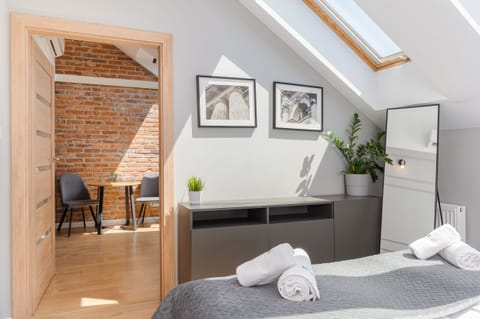 10. Studio Saint Florian's Suites | Desk, laptop workspace, cribs/infant beds, free WiFi