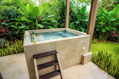Places to stay in uvita Costa Rica Tortuga Villa with jacuzzi