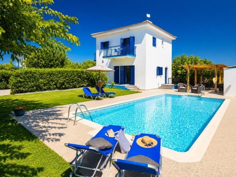 Beautiful villa with private pool and terrace