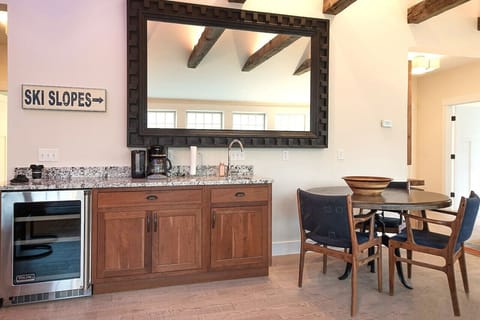 Coffee Bar + wine Fridge