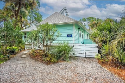234 Deerfield Court