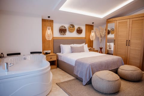 Royal Double Room | Egyptian cotton sheets, premium bedding, minibar, in-room safe