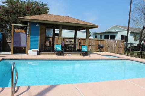 Pool 1