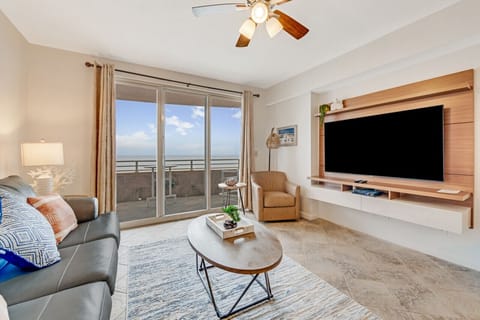 Newly Renovated with new cozy furniture to enjoy