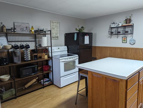 Cozy Oak Street Cottage House in Wisconsin
