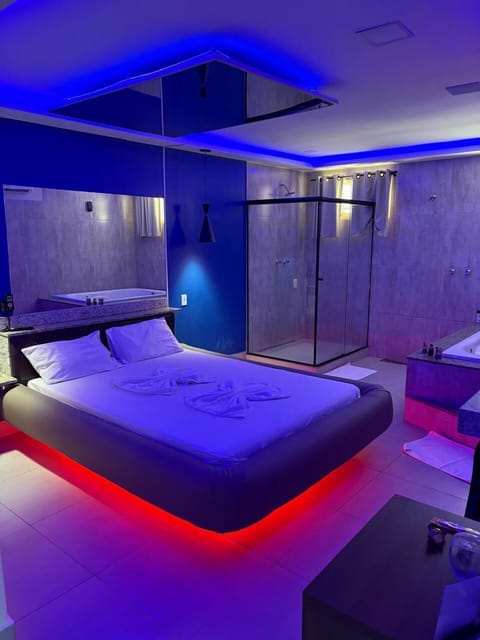 Exclusive Room | 1 bedroom, minibar, free WiFi