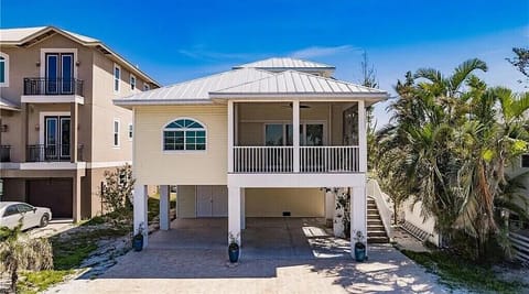 130 Coconut Dr.