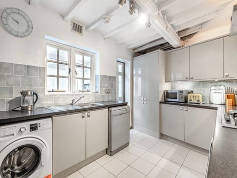 Kitchen | Manderley, Sheringham