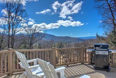 Deck w/ Gas Grill & Mountain Views