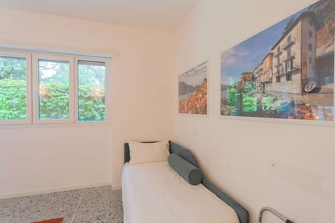 Design Triple Room, Courtyard View | Premium bedding, down comforters, in-room safe, individually decorated