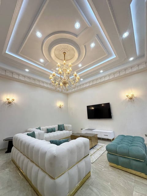 Apartment, 2 Bedrooms, Accessible, Smoking | Room amenity
