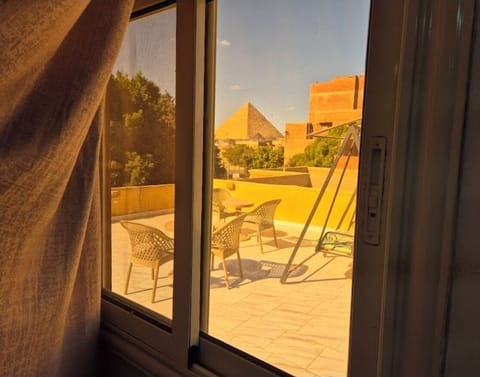 Egyptian cotton sheets, premium bedding, pillowtop beds, in-room safe