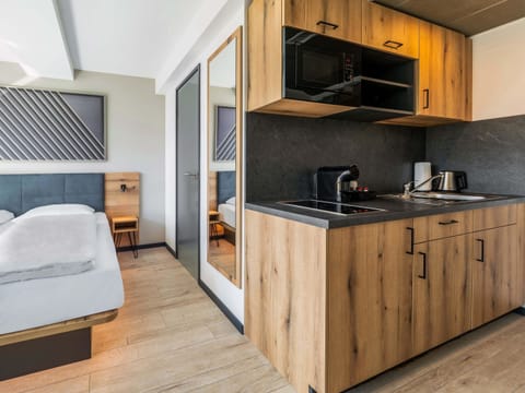 Premium Double Room, Non Smoking, Kitchenette | Private kitchen