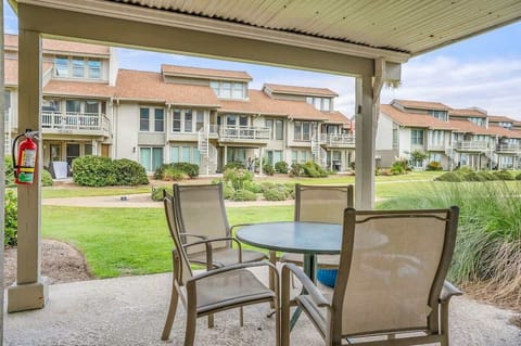Patio with Electric Grill