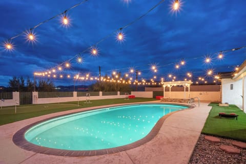 Lake Havasu City Vacation Rental | 3BR | 2BA | Step-Free Access | 2,067 Sq Ft