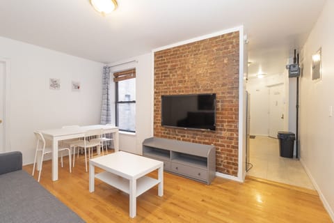 1-LivingRoom(2)