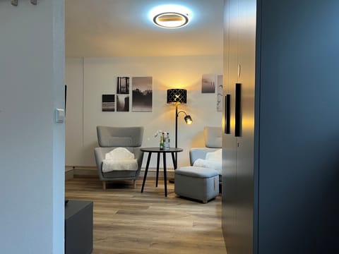 Apartment, 1 Bedroom, Garden View | Living room