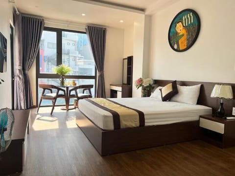 Standard Double Room | Desk, blackout drapes, soundproofing, free WiFi