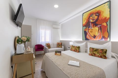 Double Room | Desk, free WiFi