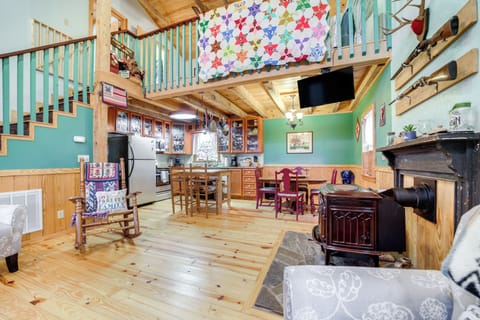 House (2 Bedrooms) | Interior