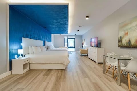 Bronx Studio 2/King Bedroom