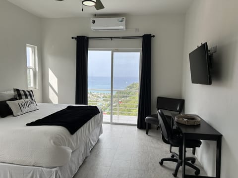 King Room with Sea View (1)