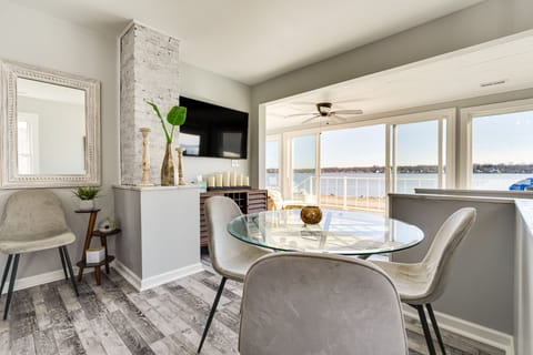 Buckeye Lake Vacation Rental | 3BR | 2BA | Stairs Required | 1,240 Sq Ft