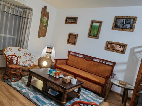 City Apartment | In-room dining