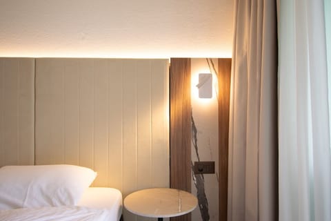 In-room safe, desk, blackout drapes, soundproofing