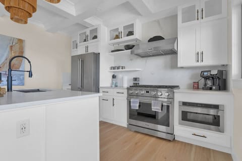 Gorgeous stainless steel appliances in the kitchen
