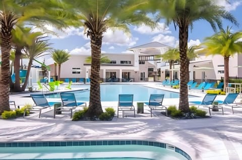 House | 6 bedrooms