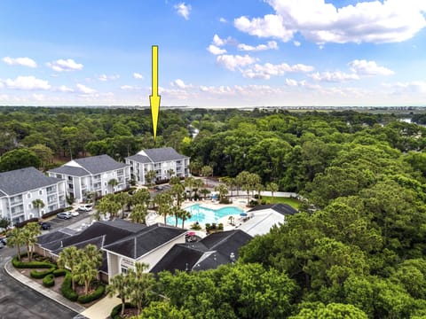 Last building, quiet location, ample parking.