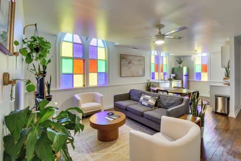 Apartment (2 Bedrooms) | Front of property