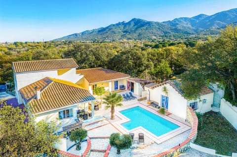 Villa Des Alberes image