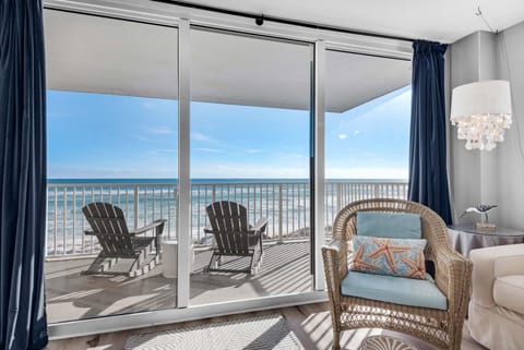 Condo, Multiple Beds (Starboard Village 424- Beach Haven) | Living area | TV