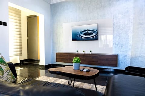 Business Room | 1 bedroom, soundproofing, free WiFi