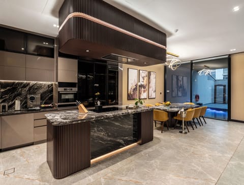 Espresso maker, coffee/tea maker, electric kettle, highchair