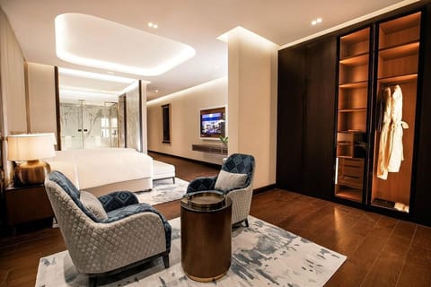 The Luxe Villa, 2 Bedroom, with Private Pool, Private Cinema and Butler Service | Egyptian cotton sheets, premium bedding, memory foam beds, minibar