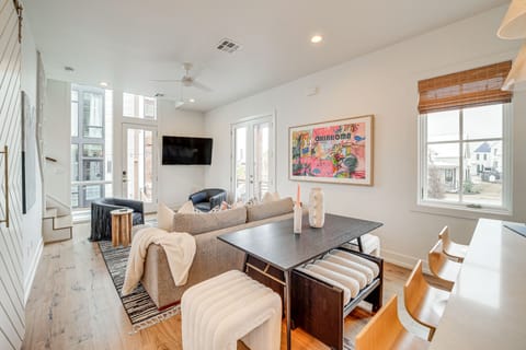 Eufaula Vacation Rental | 3BR | 2.5BA | 1,620 Sq Ft | Stairs Required