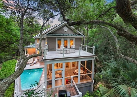 Beautiful Kiawah home surrounded by nature!