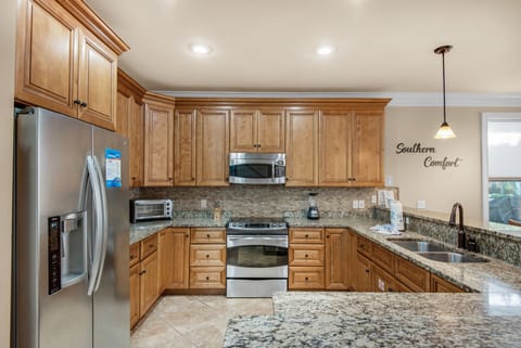 Kitchen with plenty of counter space