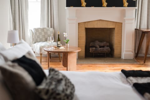 Room | Premium bedding, down comforters, individually decorated