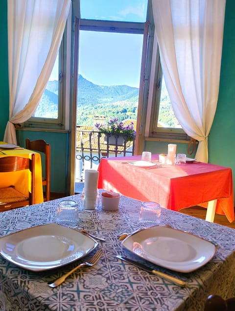 Daily buffet breakfast (EUR 8 per person)