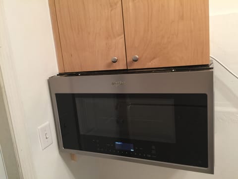 Standard Apartment, 1 Bedroom | Microwave