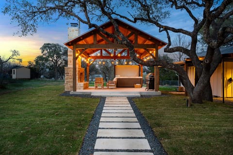 Covered pavilion