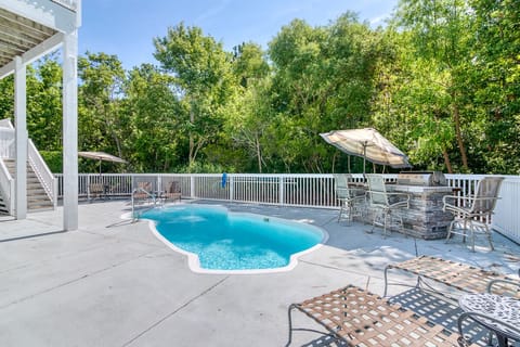 Private Pool