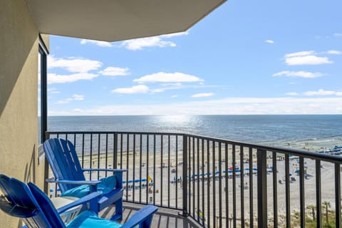 Condo, 1 Queen Bed with Sofa bed (Sunbird 811E ) | Property grounds
