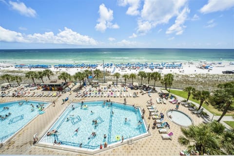 Condo, 1 King Bed with Sofa bed (The Summit 613) | Pool