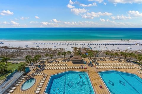 Condo, 1 King Bed with Sofa bed (The Summit 919) | Pool