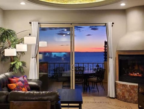 Amazing 6th floor views!